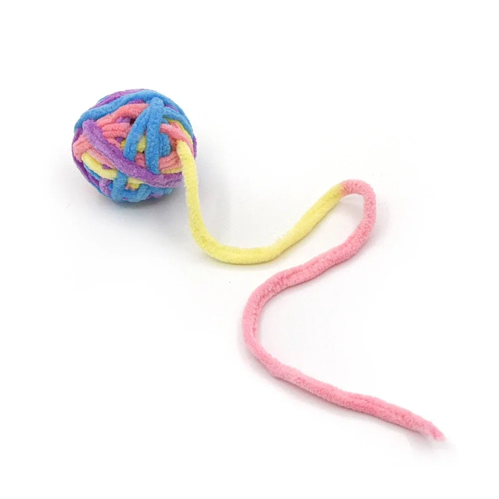 Interactive cat toy - colorful wool ball for entertaining and cleaning the teeth of cats and