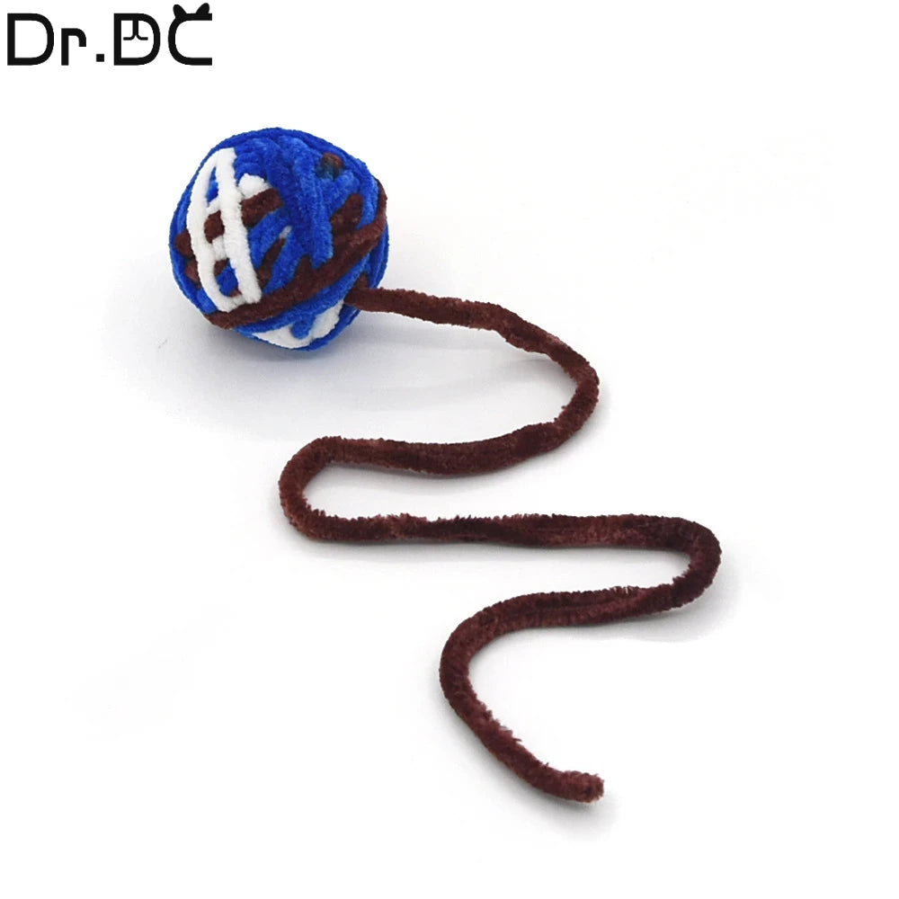 Interactive cat toy - colorful wool ball for entertaining and cleaning the teeth of cats and