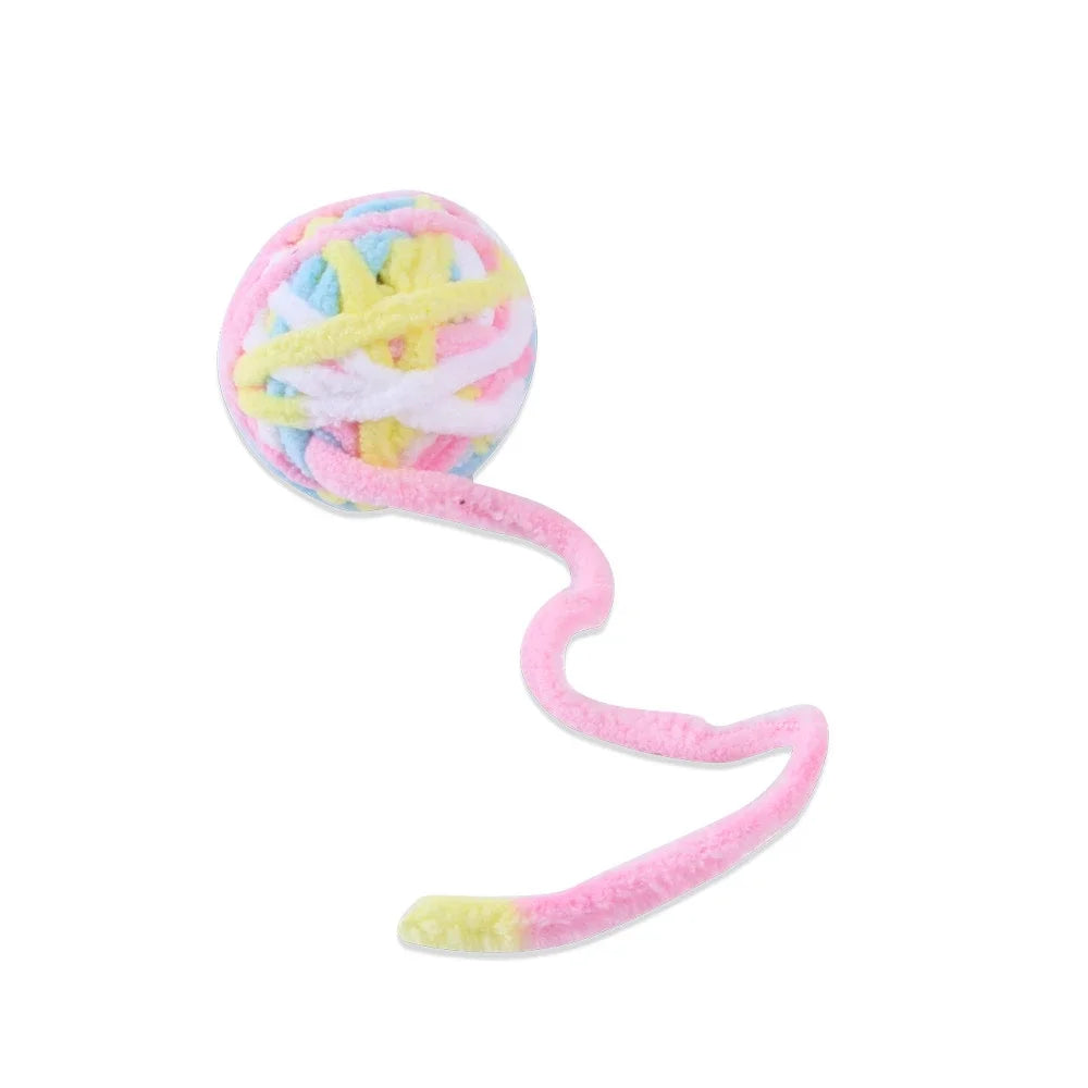 Interactive cat toy - colorful wool ball for entertaining and cleaning the teeth of cats and