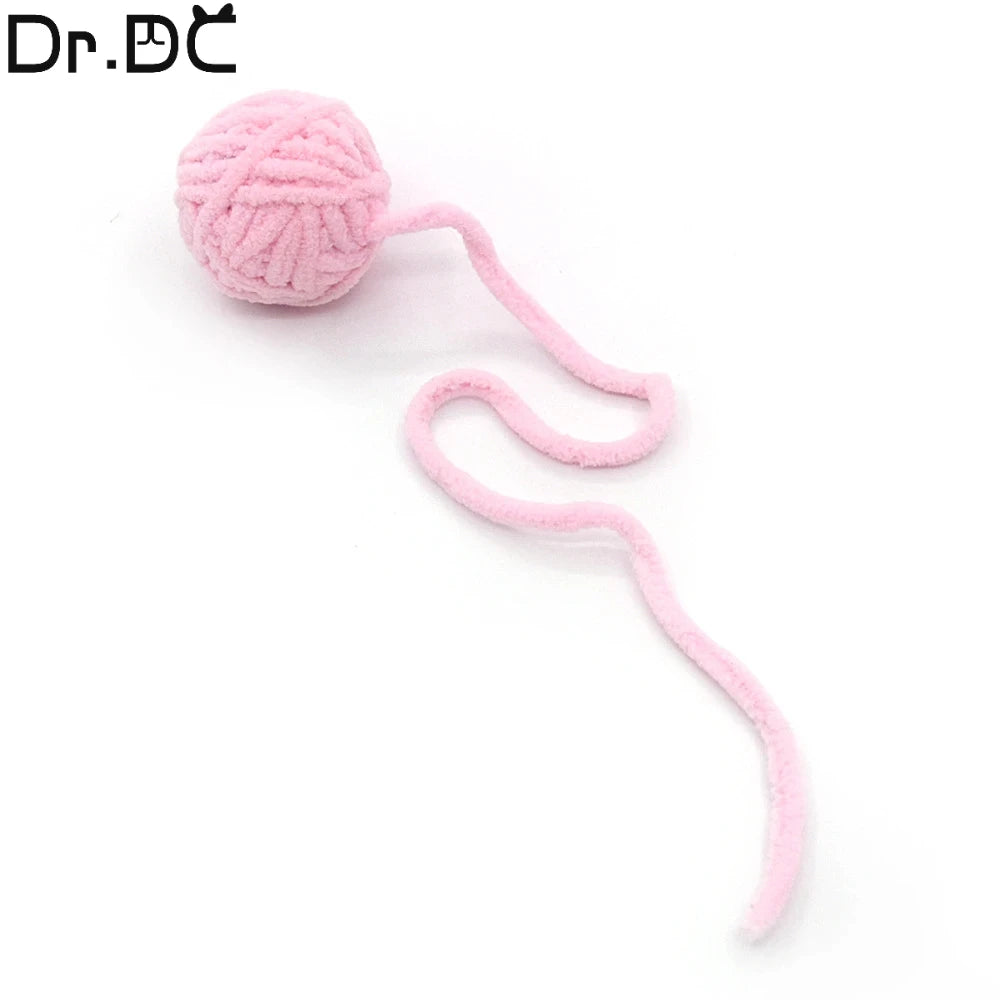 Interactive cat toy - colorful wool ball for entertaining and cleaning the teeth of cats and