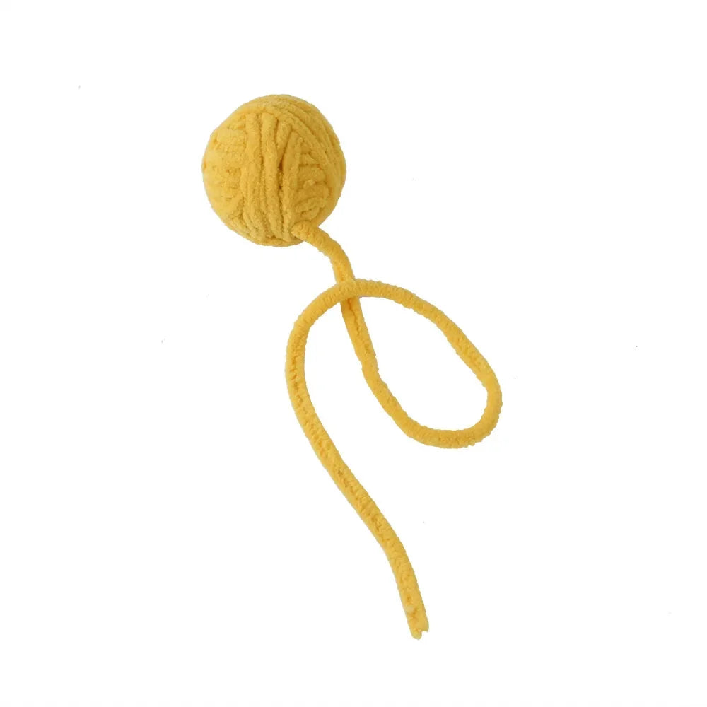 Interactive cat toy - colorful wool ball for entertaining and cleaning the teeth of cats and