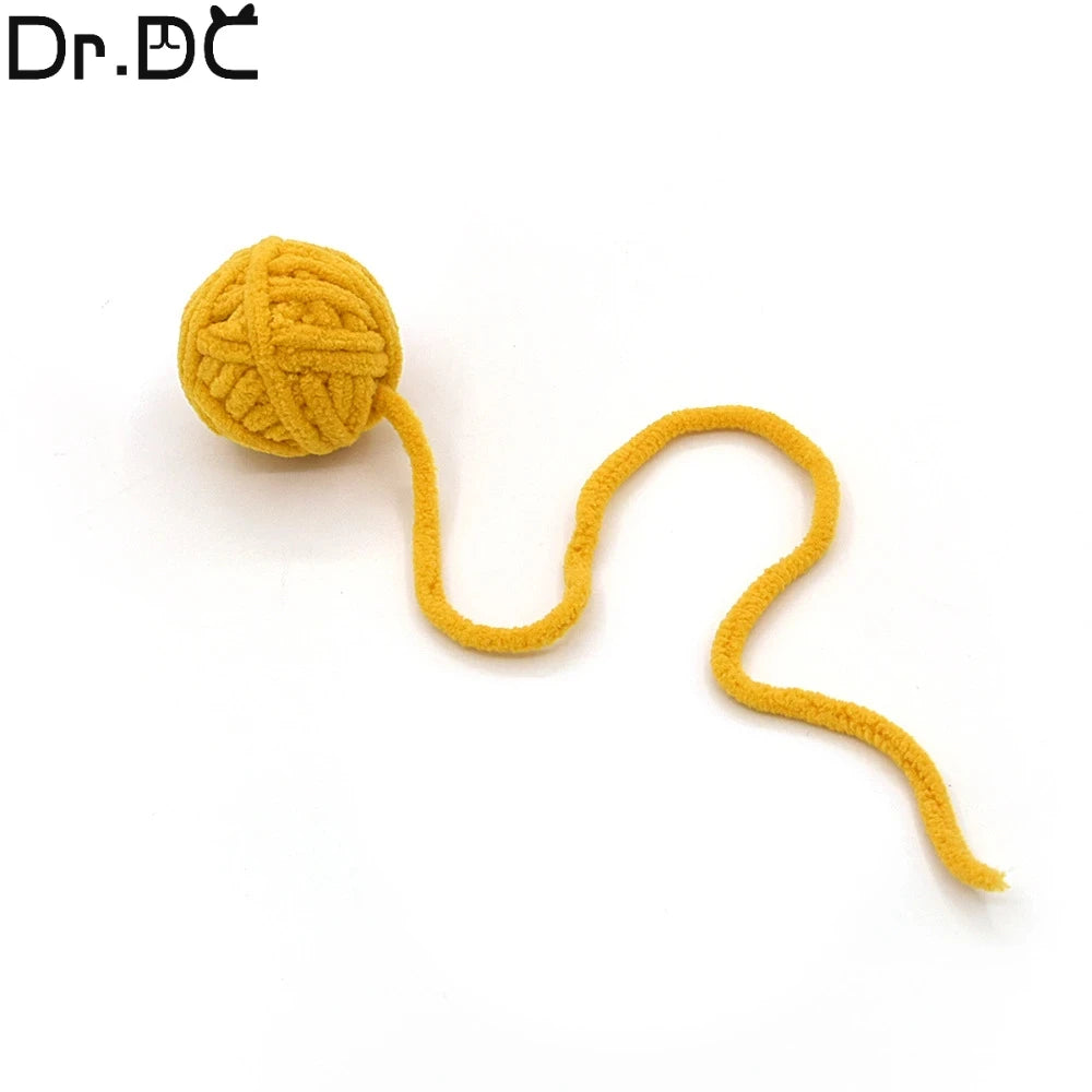 Interactive cat toy - colorful wool ball for entertaining and cleaning the teeth of cats and